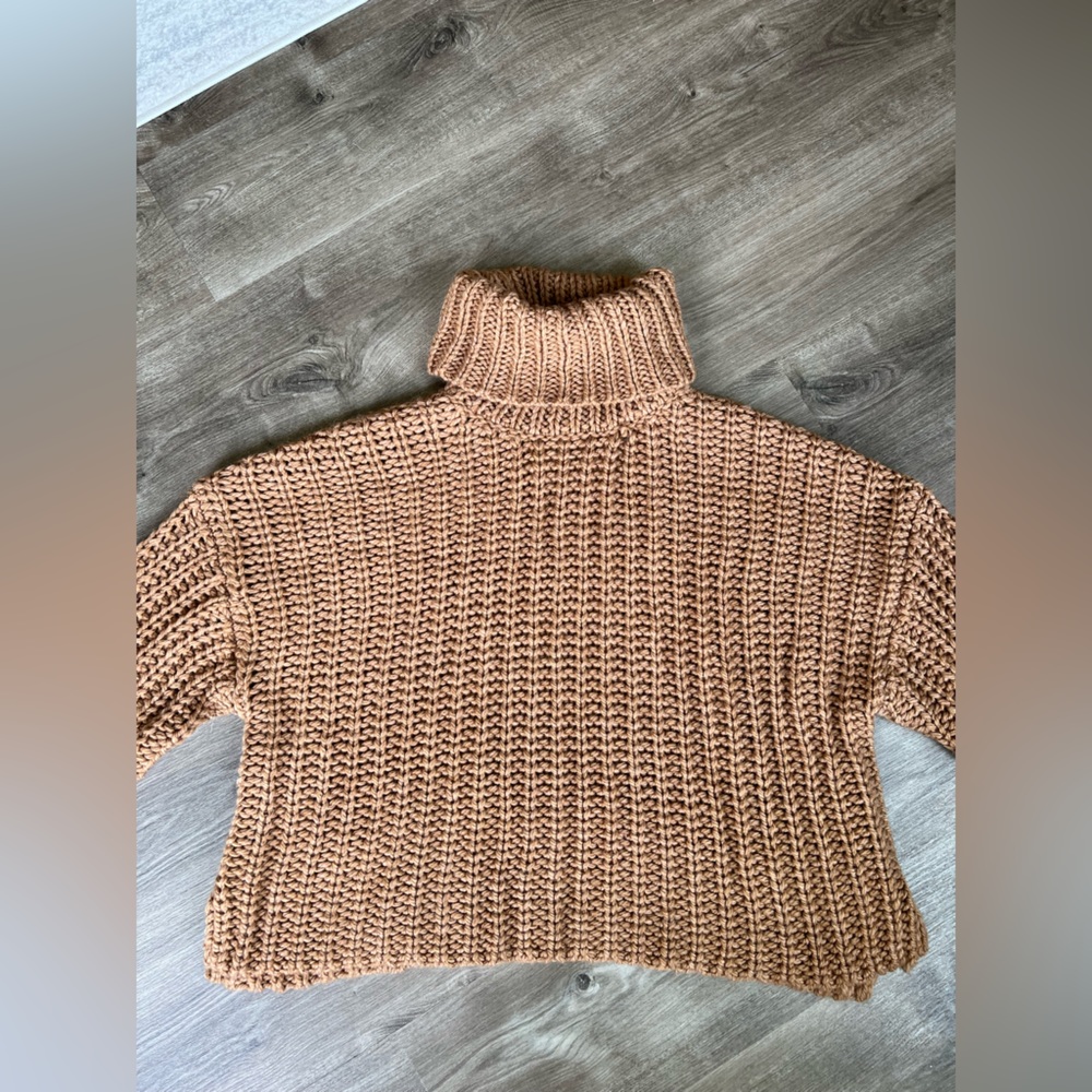 Zara Camel Knit Sweater Small with tags